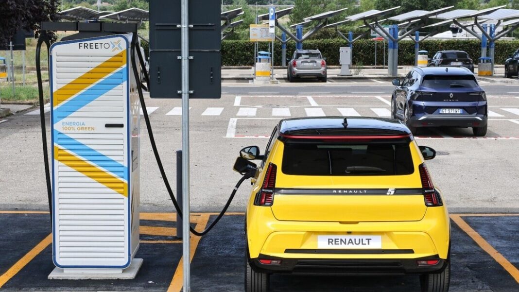 Aspi, perfezionata intesa con Renault, cede quota Free To X