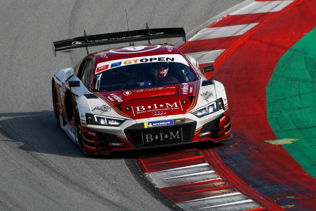 Championship lead for two Audi customer teams ahead of final races in Europe and New Zealand
