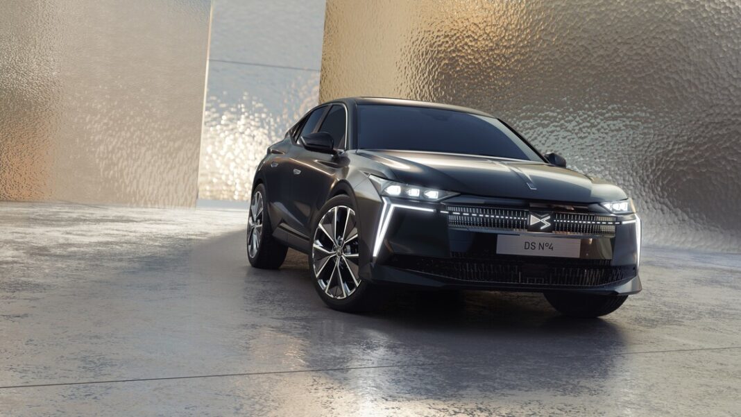 DS N°4, il restyling cambia nome e stile