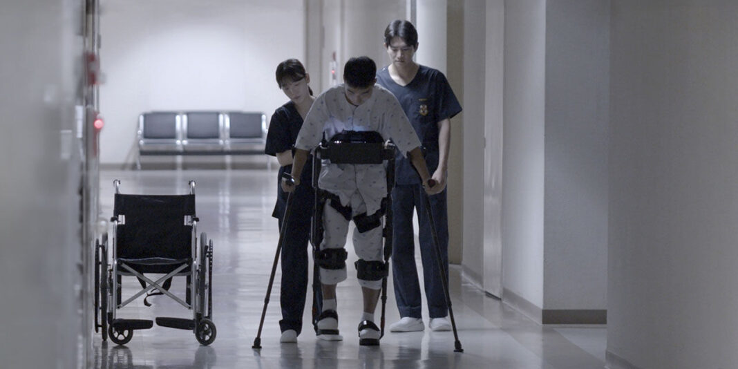 Hyundai Motor Group, Robotics Technology tarafından desteklenen Askerlerin Rehabilitasyonunu Gösteren '10m Mart' Videosu
