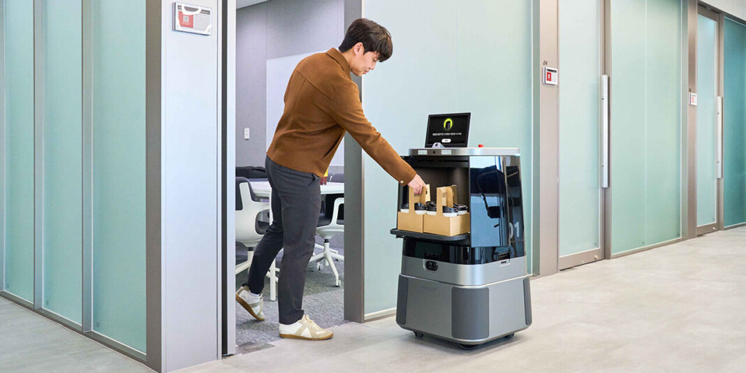 Hyundai Motor Group, Seul'deki Smart Office Binası'nda robotik hizmetleri güçlendiriyor
