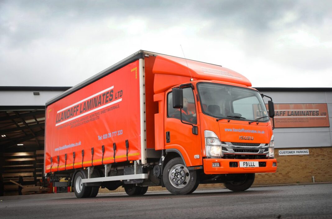 7.5 tonne Isuzu curtainside. PR Photo
