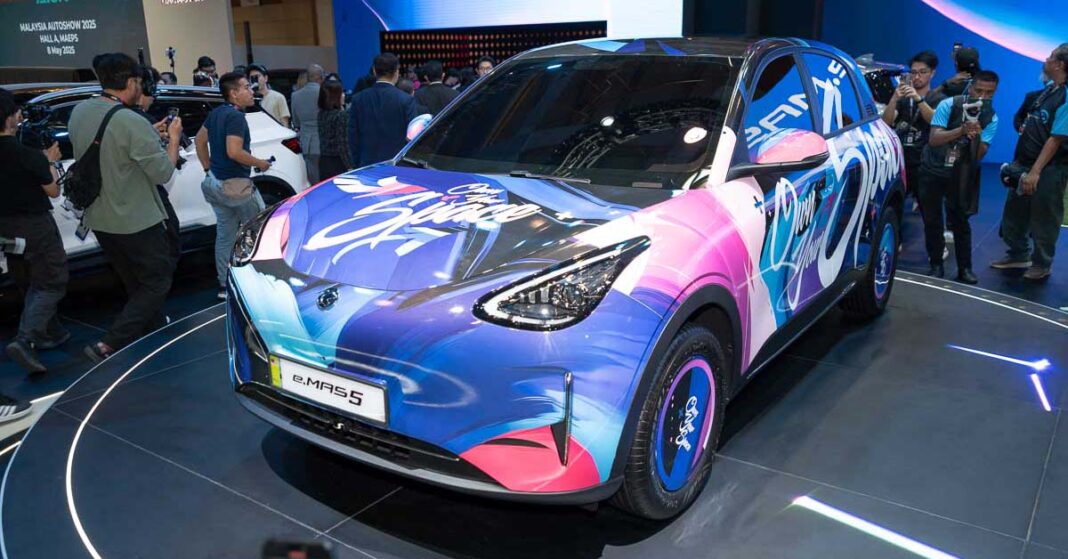MAS 2025： Proton e.MAS 5 原型车首次现身、预计2025年下半年发布！