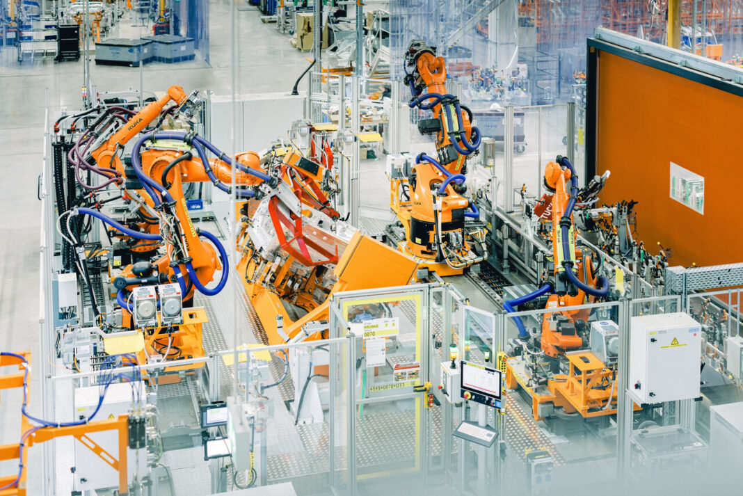 Virtuell gesteuerte Fertigung erstmals im Audi Karosseriebau