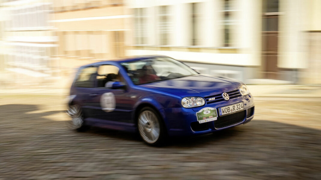 Volkswagen bei der Traditionsrallye: 50 Jahre Golf bei der Sachsen Classic 2024